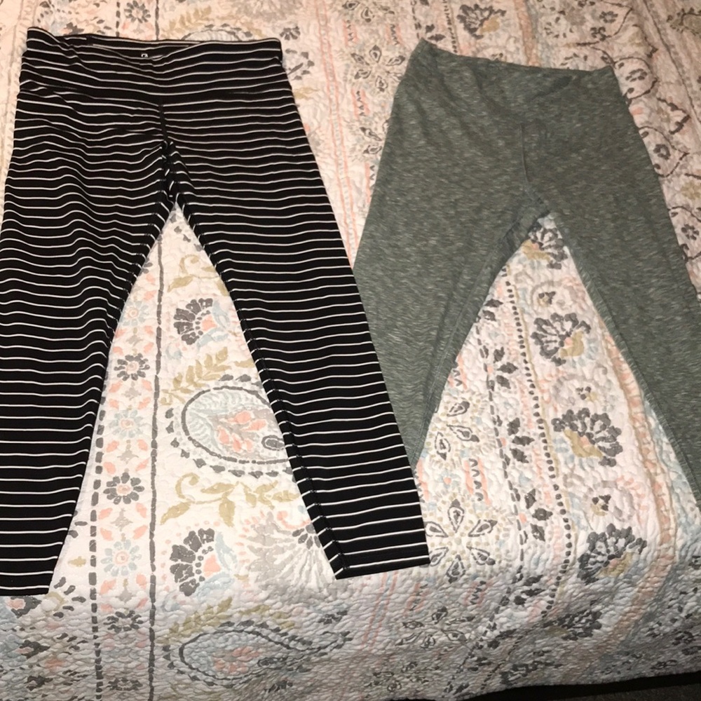 2 Pairs of Active Leggings